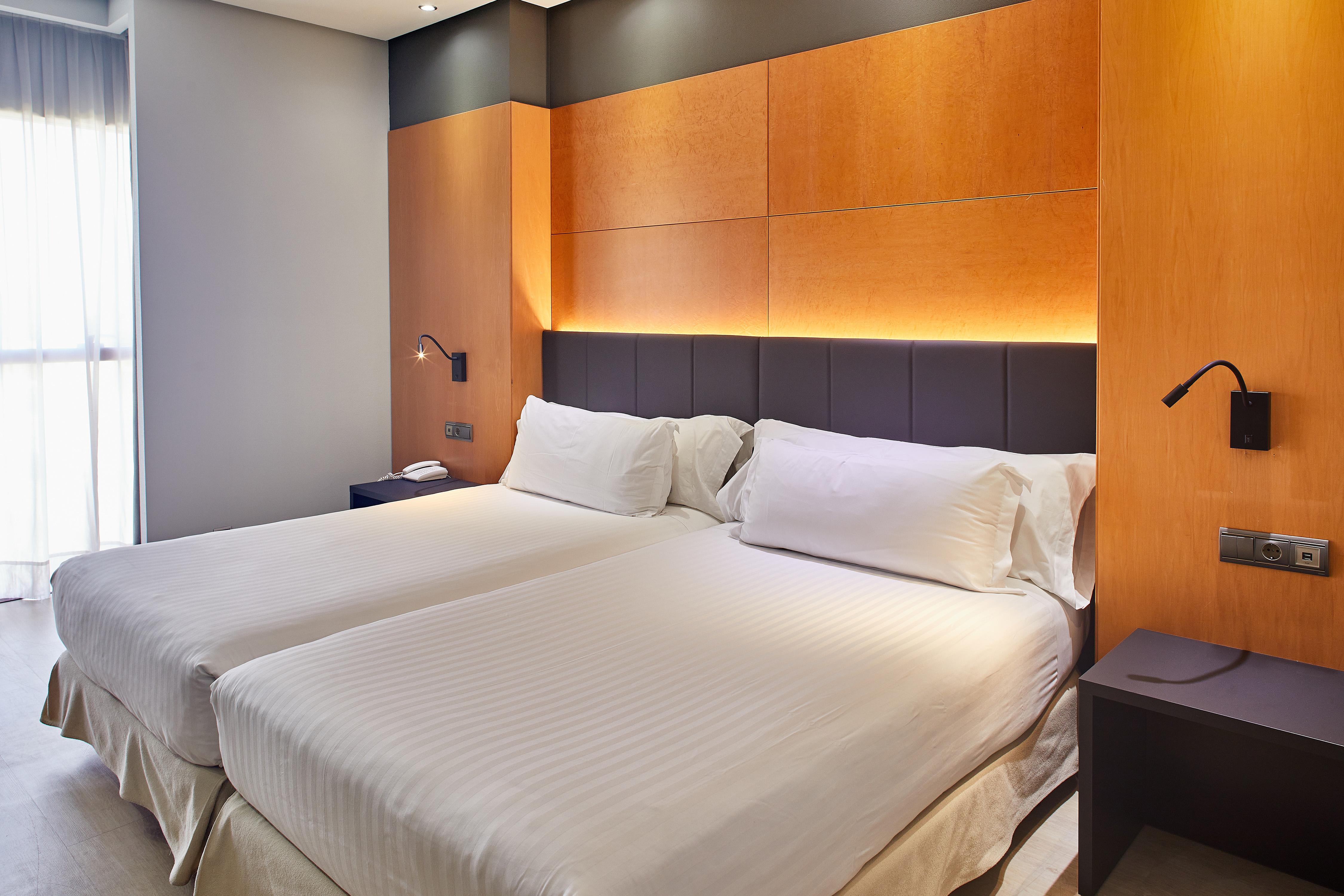 Silken Puerta Madrid Hotel Ngoại thất bức ảnh