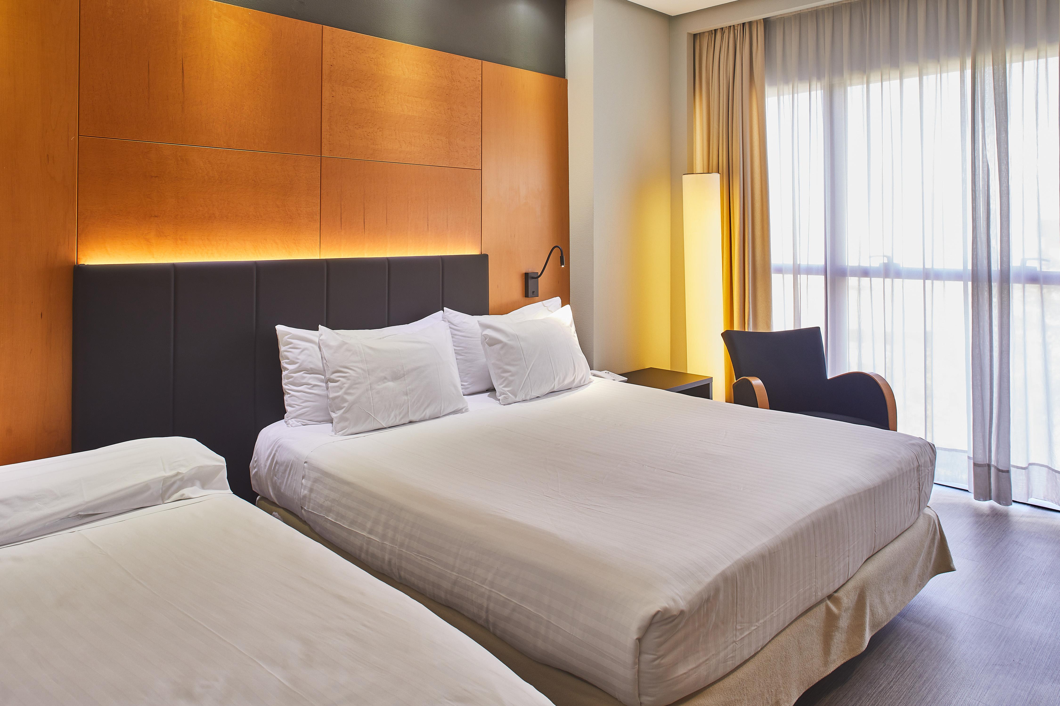 Silken Puerta Madrid Hotel Ngoại thất bức ảnh