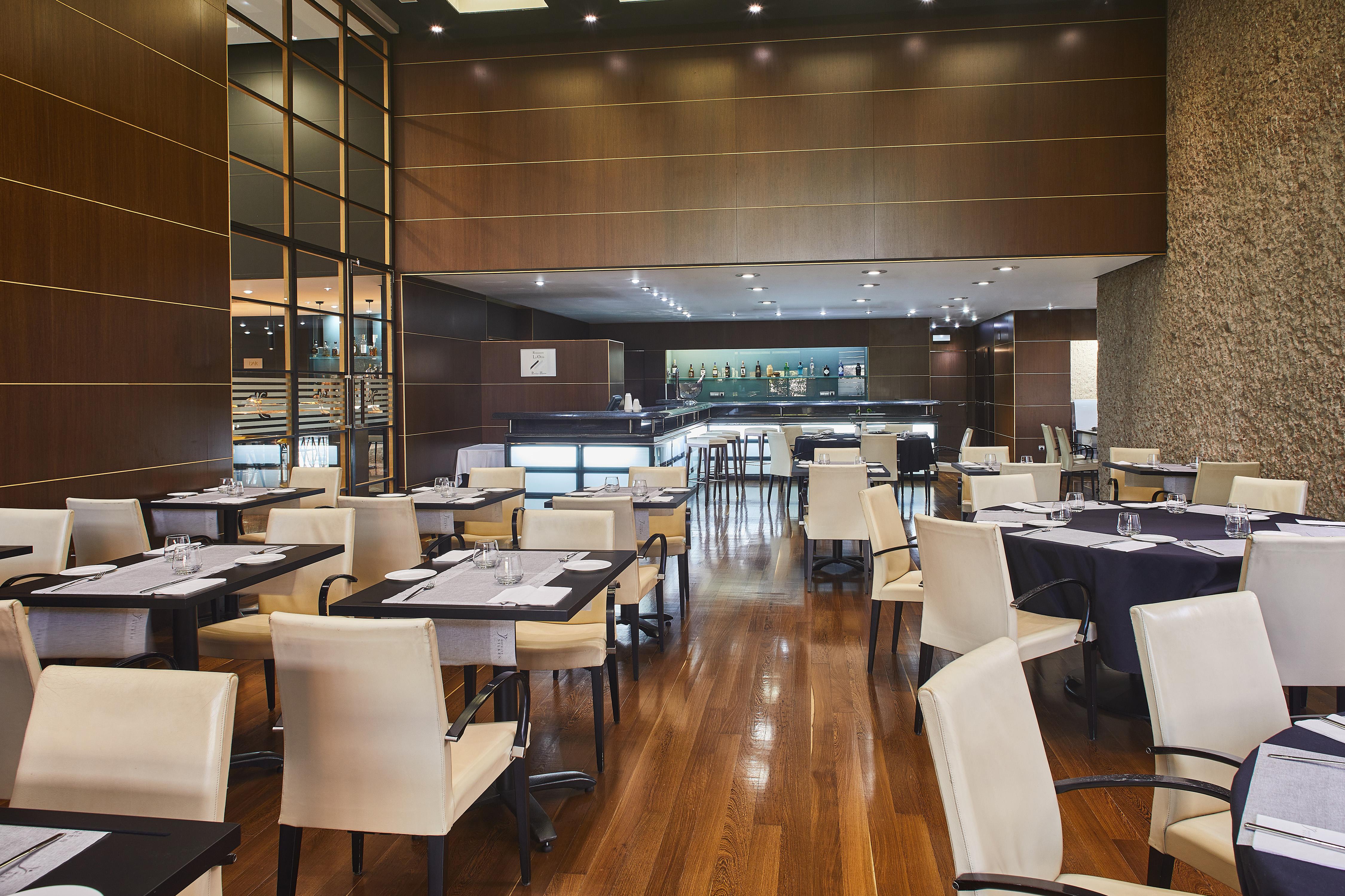 Silken Puerta Madrid Hotel Ngoại thất bức ảnh