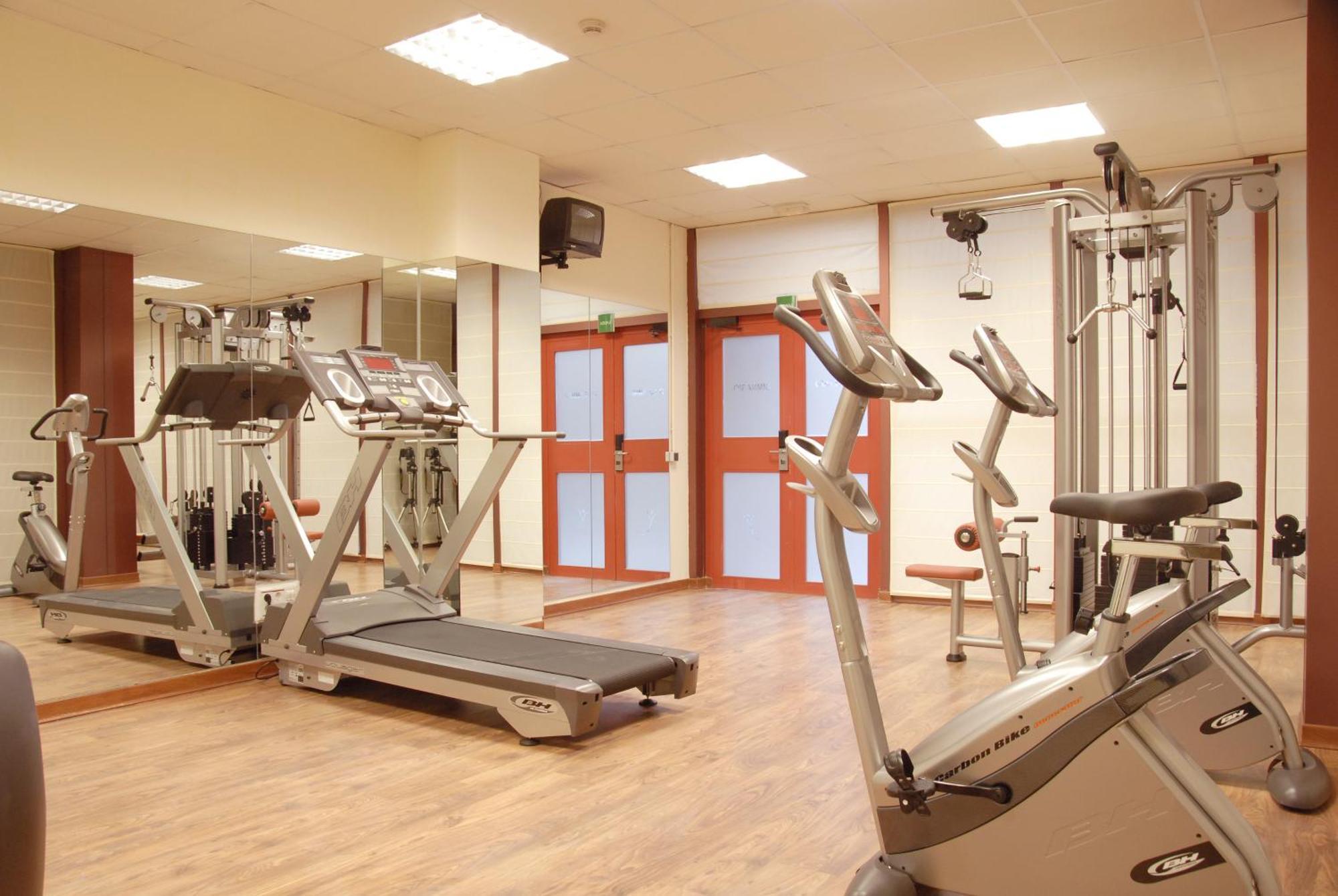 Silken Puerta Madrid Hotel Ngoại thất bức ảnh